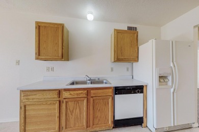 This 3-bed 2-bath townhome in Ladera West is light, bright & on Ladera Golf Course  in New Mexico - for sale on GolfHomes.com, golf home, golf lot