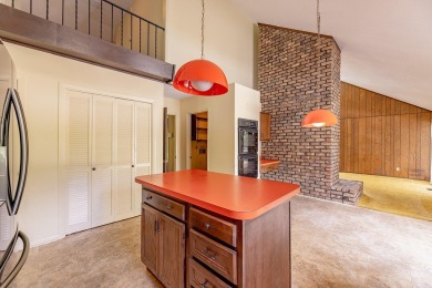 This is a public online auction. An auction is a transparent way on Fox Den Country Club in Tennessee - for sale on GolfHomes.com, golf home, golf lot