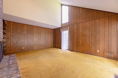 This is a public online auction. An auction is a transparent way on Fox Den Country Club in Tennessee - for sale on GolfHomes.com, golf home, golf lot