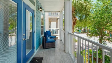 This remodeled 6BR, 3.5BA retreat sleeps 16, making it ideal for on Regatta Bay Golf and Country Club in Florida - for sale on GolfHomes.com, golf home, golf lot