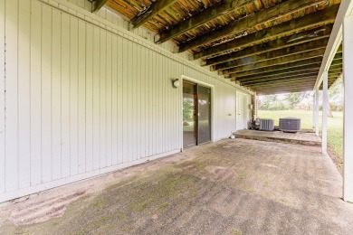 This is a public online auction. An auction is a transparent way on Fox Den Country Club in Tennessee - for sale on GolfHomes.com, golf home, golf lot