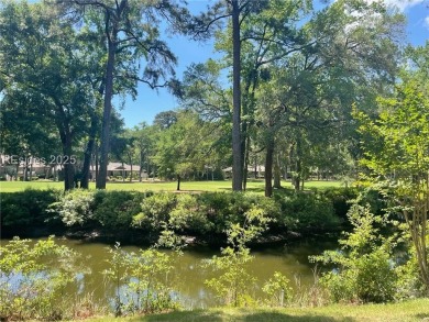 Picture perfect completely remodeled 3 bedroom/3 bath golf and on Sea Pines Country Club in South Carolina - for sale on GolfHomes.com, golf home, golf lot