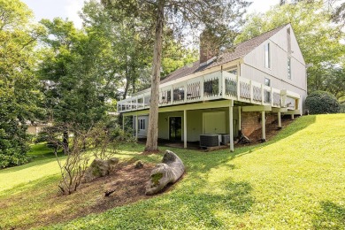 This is a public online auction. An auction is a transparent way on Fox Den Country Club in Tennessee - for sale on GolfHomes.com, golf home, golf lot