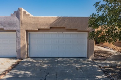 This 3-bed 2-bath townhome in Ladera West is light, bright & on Ladera Golf Course  in New Mexico - for sale on GolfHomes.com, golf home, golf lot