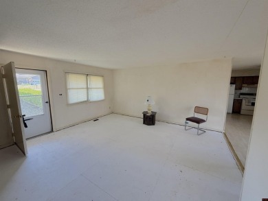 This charming 2-bedroom, 1-bath home is located in a peaceful on The Course At Turkey Mountain in Arkansas - for sale on GolfHomes.com, golf home, golf lot