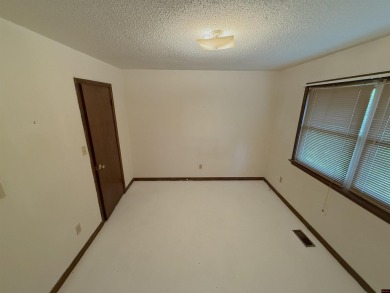 This charming 2-bedroom, 1-bath home is located in a peaceful on The Course At Turkey Mountain in Arkansas - for sale on GolfHomes.com, golf home, golf lot