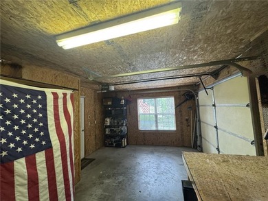 Welcome to 1965 Collins Drive in Pea Ridge, Arkansas. This all on Big Sugar Golf Club in Arkansas - for sale on GolfHomes.com, golf home, golf lot