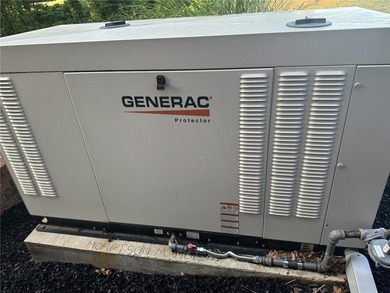 Welcome to 1965 Collins Drive in Pea Ridge, Arkansas. This all on Big Sugar Golf Club in Arkansas - for sale on GolfHomes.com, golf home, golf lot