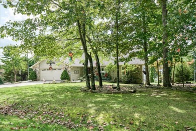 MOTIVATED SELLER! Priced $90,000 below appraisal! This stunning on Heatherhurst Golf Course in Tennessee - for sale on GolfHomes.com, golf home, golf lot