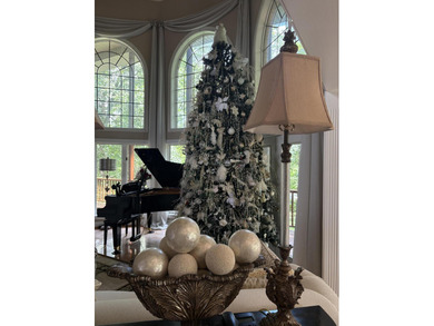 This rare listing on a 9 hole golf course, close to Red River on Beechfork Golf Club in Kentucky - for sale on GolfHomes.com, golf home, golf lot