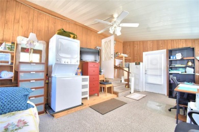 PRICE IMPROVEMENT...WELCOME TO YOUR FLORIDA RETIREMENT OASIS IN on Southern Dunes Golf and Country Club in Florida - for sale on GolfHomes.com, golf home, golf lot