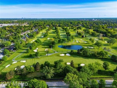 Welcome to this beautifully maintained, three bedroom, brick on Red Run Golf Club in Michigan - for sale on GolfHomes.com, golf home, golf lot