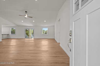 Welcome to this beautifully renovated 3-bedroom, 2-bath home in on Seven Lakes Country Club in North Carolina - for sale on GolfHomes.com, golf home, golf lot