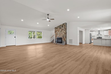 Welcome to this beautifully renovated 3-bedroom, 2-bath home in on Seven Lakes Country Club in North Carolina - for sale on GolfHomes.com, golf home, golf lot