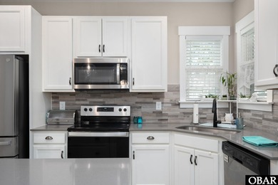 Welcome to 107 Transom Drive! This delightful cottage offers on The Carolina Club in North Carolina - for sale on GolfHomes.com, golf home, golf lot