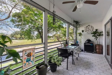 UPDATED & MOVE-IN READY! Turnkey in Portofino at Wynmoor with on Wynmoor Golf Course in Florida - for sale on GolfHomes.com, golf home, golf lot