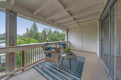 Great opportunity to experience the epitome of retirement living on Rossmoor Golf Course in California - for sale on GolfHomes.com, golf home, golf lot