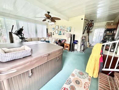 This lovely 3-bedroom, 2-bathroom manufactured home is located on Crane Lakes Golf and Country Club in Florida - for sale on GolfHomes.com, golf home, golf lot