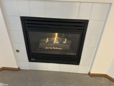 Discover easy living at 6430 Creekside Dr NE, Unit 4! This on St. Andrews Golf Club in Iowa - for sale on GolfHomes.com, golf home, golf lot