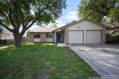 ROOF NEW IN 2023. FLOORING NEW IN 2023. INTERIOR PAINT NEW IN on Northern Hills Golf Club in Texas - for sale on GolfHomes.com, golf home, golf lot