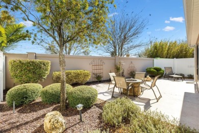 Beautiful Furnished Courtyard Villa. Move in ready! Highly on Pennbrooke Fairways in Florida - for sale on GolfHomes.com, golf home, golf lot