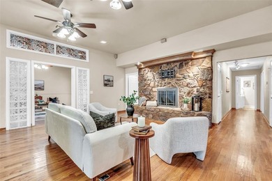 Here's the ONE! Lovingly maintained and upgraded, this inviting on Pecan Plantation Country Club in Texas - for sale on GolfHomes.com, golf home, golf lot