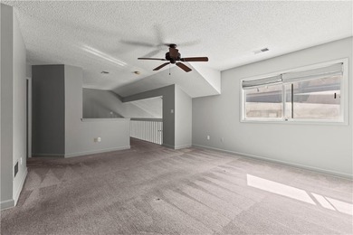 Don't miss out on this 2 Bedroom, 2 Full Bath AND 2 CAR GARAGE on Minor Park Golf Course in Missouri - for sale on GolfHomes.com, golf home, golf lot