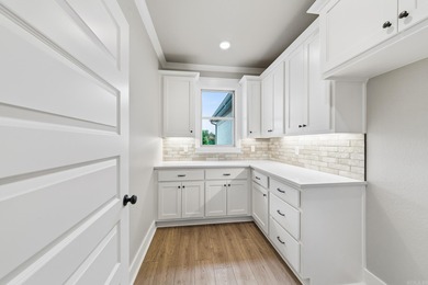 Completed New Construction in Augusta Estates! You won't want to on Rolling Hills Country Club Inc in Arkansas - for sale on GolfHomes.com, golf home, golf lot