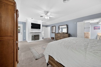 Charming Green Tree home with fresh exterior paint, circle drive on Green Tree Country Club in Texas - for sale on GolfHomes.com, golf home, golf lot