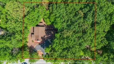 This meticulously maintained Chalet is a rare gem! Situated on a on Eagle Rock Golf and Ski Resort in Pennsylvania - for sale on GolfHomes.com, golf home, golf lot