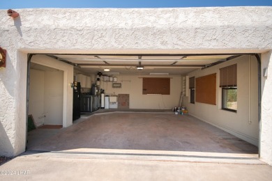 Take a Walk thru this Double Door Skylight Entrance into a on London Bridge Golf Course in Arizona - for sale on GolfHomes.com, golf home, golf lot