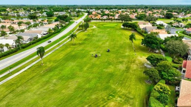 Beautiful, clean & well-maintained home located in the all-ages on Westchester Golf and Country Club in Florida - for sale on GolfHomes.com, golf home, golf lot