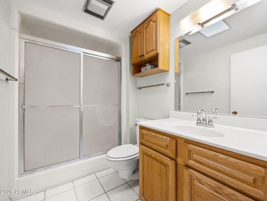 Welcome home to this well-maintained 2 bed, 2 bath Sun City gem on Union Hills Country Club in Arizona - for sale on GolfHomes.com, golf home, golf lot