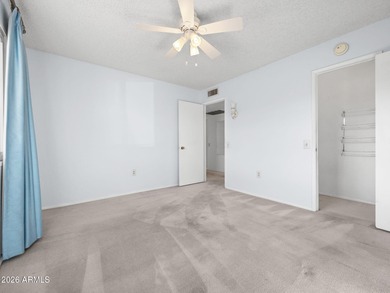 Welcome home to this well-maintained 2 bed, 2 bath Sun City gem on Union Hills Country Club in Arizona - for sale on GolfHomes.com, golf home, golf lot