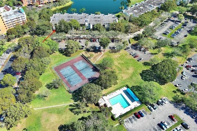 Spacious and beautifully maintained 2-bedroom, 2.5-bath on Bonaventure Country Club in Florida - for sale on GolfHomes.com, golf home, golf lot