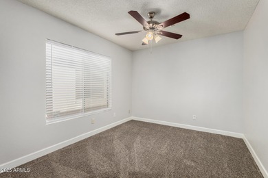 Golf Course 3 bedroom, 2 bath home with bonus room in Peoria! on Country Meadows Golf Club in Arizona - for sale on GolfHomes.com, golf home, golf lot