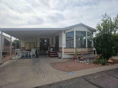 Come see this fantastic 2-bedroom, 1.5-bath home with a spacious on Viewpoint Golf Resort in Arizona - for sale on GolfHomes.com, golf home, golf lot