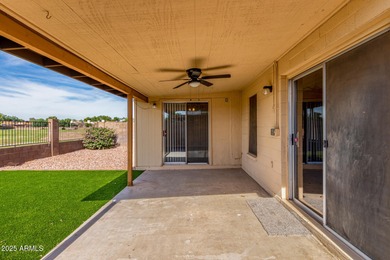 Golf Course 3 bedroom, 2 bath home with bonus room in Peoria! on Country Meadows Golf Club in Arizona - for sale on GolfHomes.com, golf home, golf lot