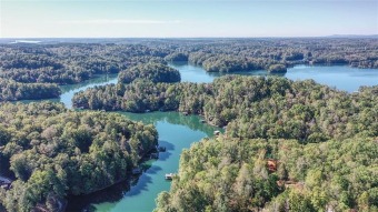 Welcome home to Cliffs at Keowee! This gently sloping 1.18 acre on The Cliffs At Keowee Vineyards Golf Club in South Carolina - for sale on GolfHomes.com, golf home, golf lot