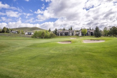 Move-in ready! End unit located on the Elkhorn Golf Course, this on Elkhorn Golf Club in Idaho - for sale on GolfHomes.com, golf home, golf lot
