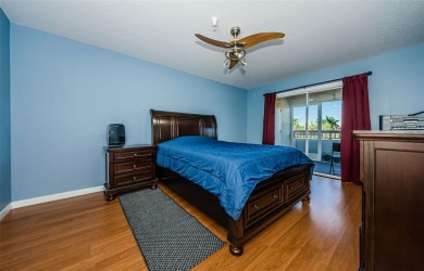 MOTIVATED SELLER! Offering up to $5k towards Buyers CLOSING on Feather Sound Country Club in Florida - for sale on GolfHomes.com, golf home, golf lot