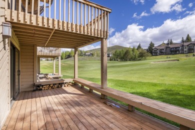Move-in ready! End unit located on the Elkhorn Golf Course, this on Elkhorn Golf Club in Idaho - for sale on GolfHomes.com, golf home, golf lot