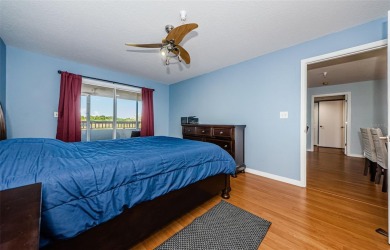 MOTIVATED SELLER! Offering up to $5k towards Buyers CLOSING on Feather Sound Country Club in Florida - for sale on GolfHomes.com, golf home, golf lot