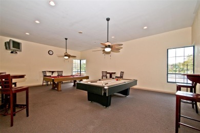 MOTIVATED SELLER! Offering up to $5k towards Buyers CLOSING on Feather Sound Country Club in Florida - for sale on GolfHomes.com, golf home, golf lot