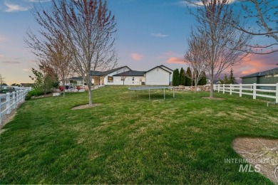 Luxury and comfort with Room to Roam. Escape suburban life at on Purple Sage Golf Course in Idaho - for sale on GolfHomes.com, golf home, golf lot