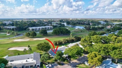 Beautiful golf course views right out back of this home in the on Bonaventure Country Club in Florida - for sale on GolfHomes.com, golf home, golf lot