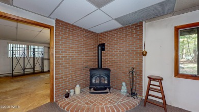 Welcome to this expansive 4 bedroom 4 bath home perfectly on The Hideout Golf in Pennsylvania - for sale on GolfHomes.com, golf home, golf lot