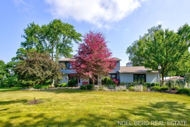This beautifully remodeled 3 bedroom, 2 1/2 bath home sits on on Terra Verde Golf Course in Michigan - for sale on GolfHomes.com, golf home, golf lot
