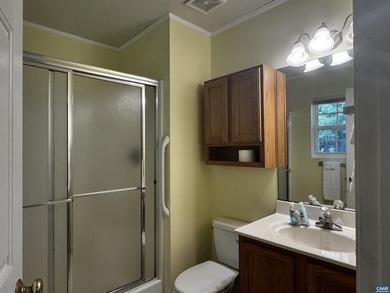 Bright & Cozy One-Level Home in Lake Monticello Discover easy on Lake Monticello Golf Course in Virginia - for sale on GolfHomes.com, golf home, golf lot