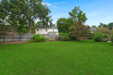 Imagine coming home to 142 Dominion Court, tucked on a quiet on Shadowmoss Plantation Golf Club in South Carolina - for sale on GolfHomes.com, golf home, golf lot